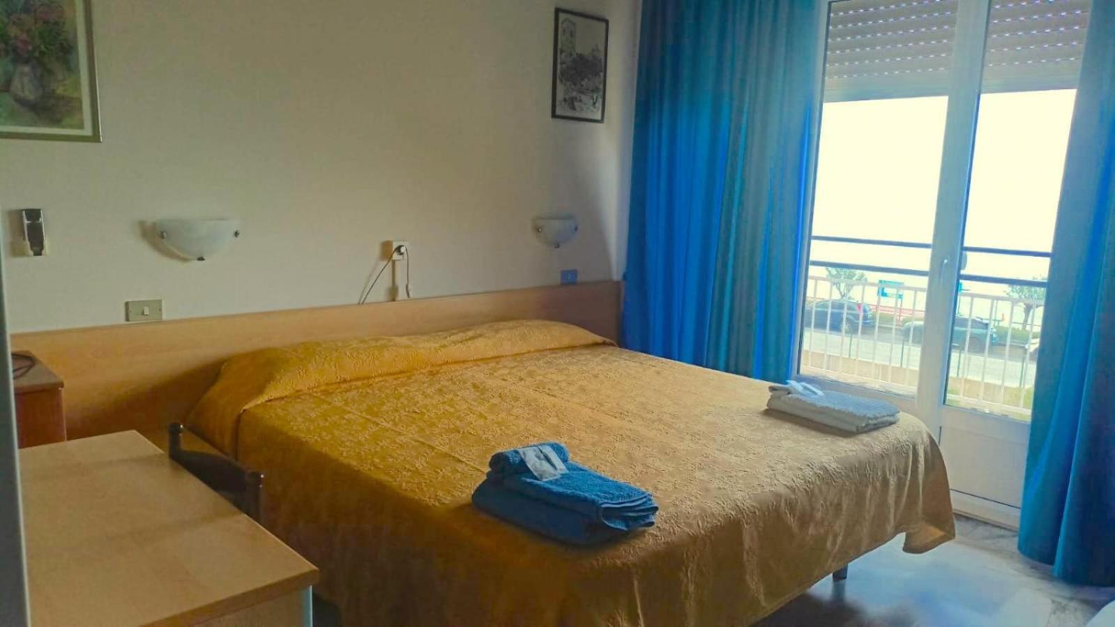 B&B Solana Noli Zewnętrze zdjęcie